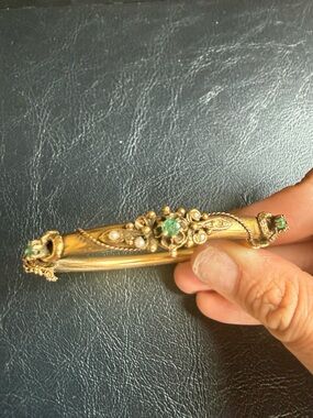 Victorian 14k gold seed pearl and emerald hinged bracelet bangle